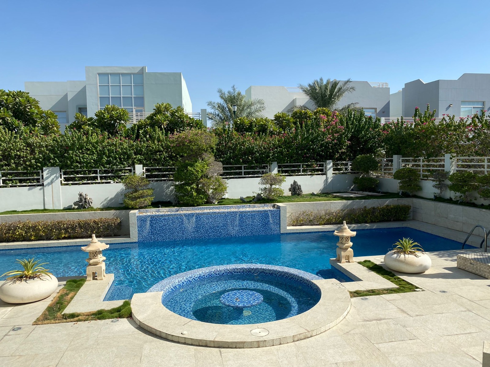 Prime Location Villa For Sale - Riffa